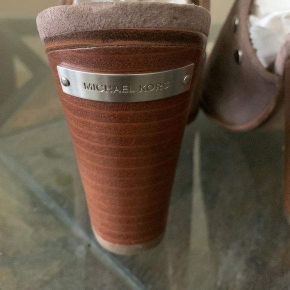 MICHAEL | MICHAEL KORS LOUISE STUDDED SUEDE HEELED MULES - Picture 6 of 11